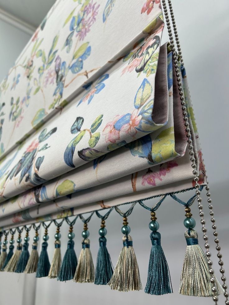 Roman Blinds project 77