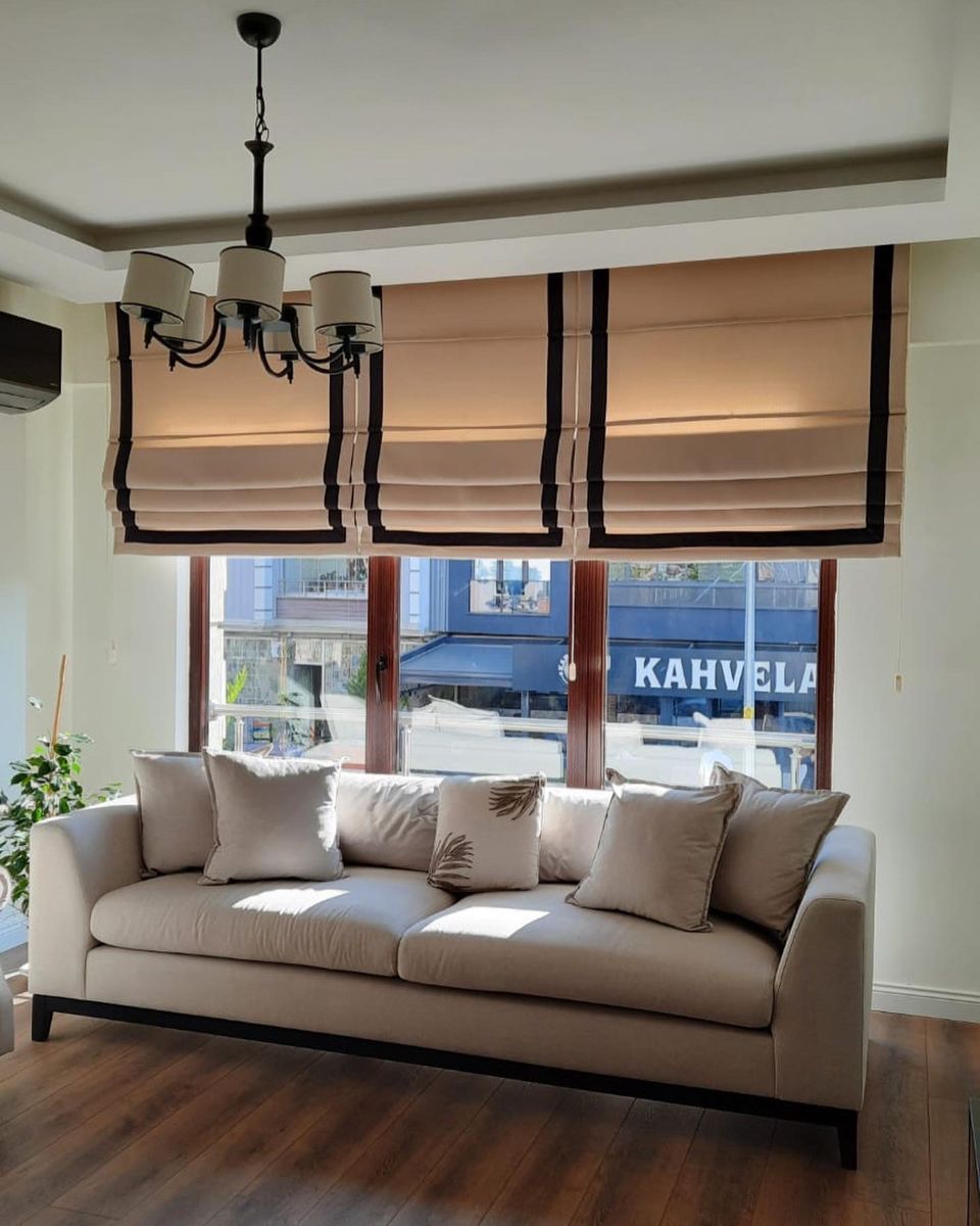 Roman Blinds project 96