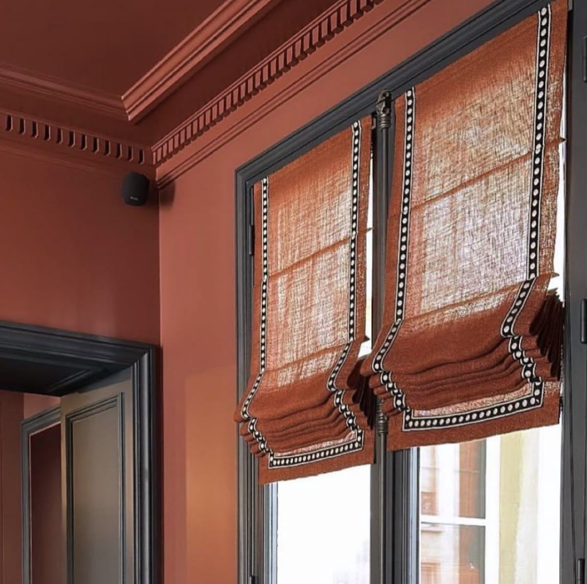 Roman Blinds project 31