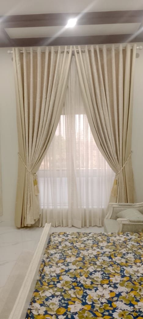 Curtains project 80