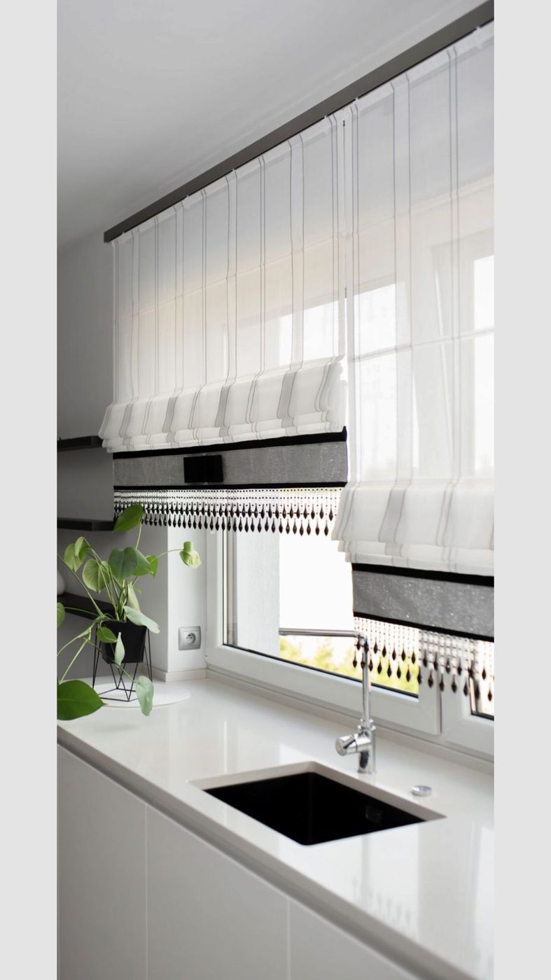 Roman Blinds project 84