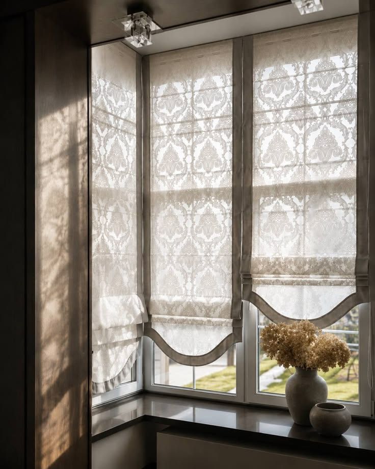 Roman Blinds project 54