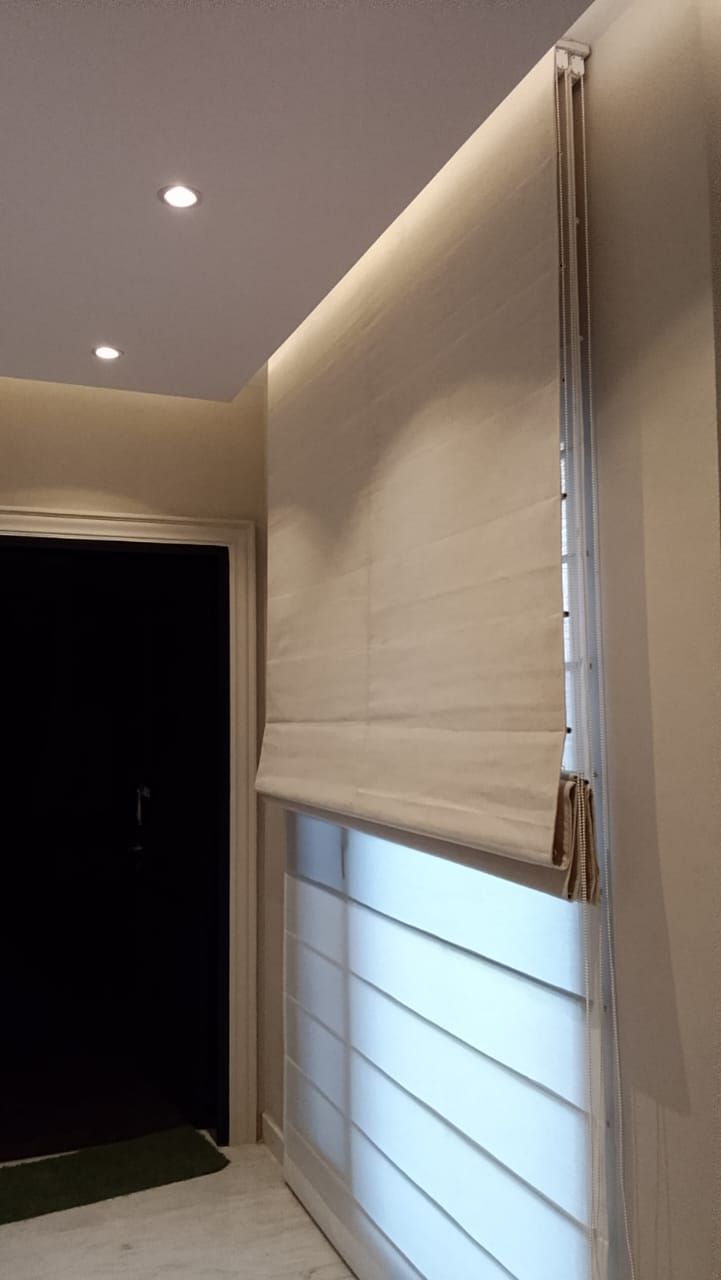 Roman Blinds project 99